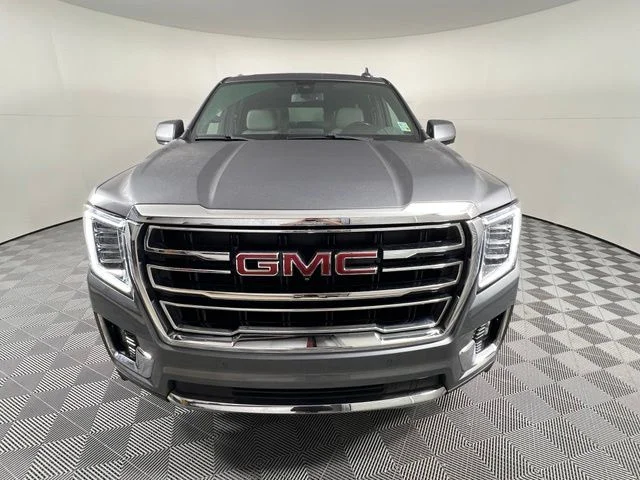 Used 2021 Gray GMC SLT image 2