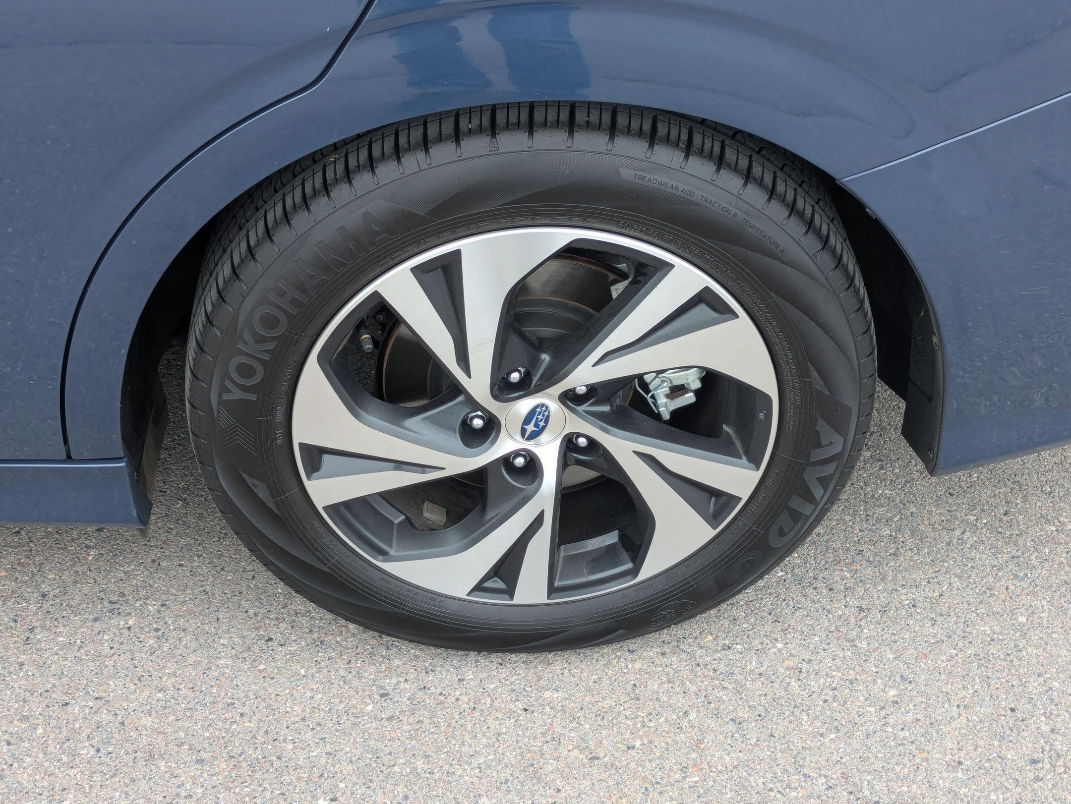 Used 2025 Cosmic Blue Pearl Subaru Premium image 27
