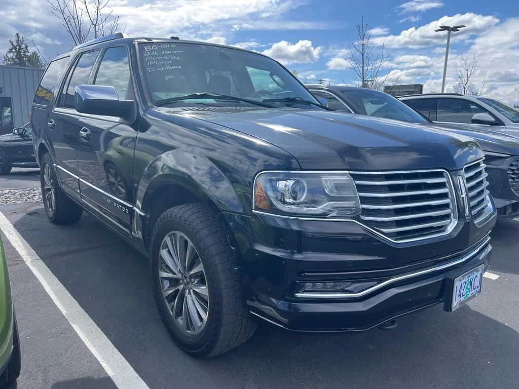 2016 Lincoln Navigator Select