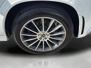 Used 2021 Beige Mercedes-Benz GLE 450 image 24