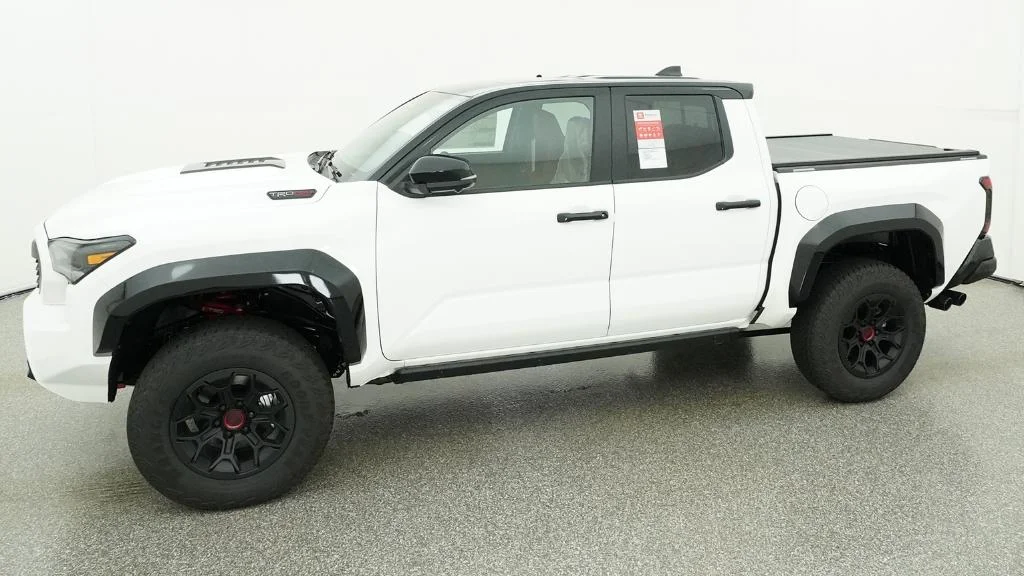 2026 Toyota Tacoma TRD Pro - Photo 21