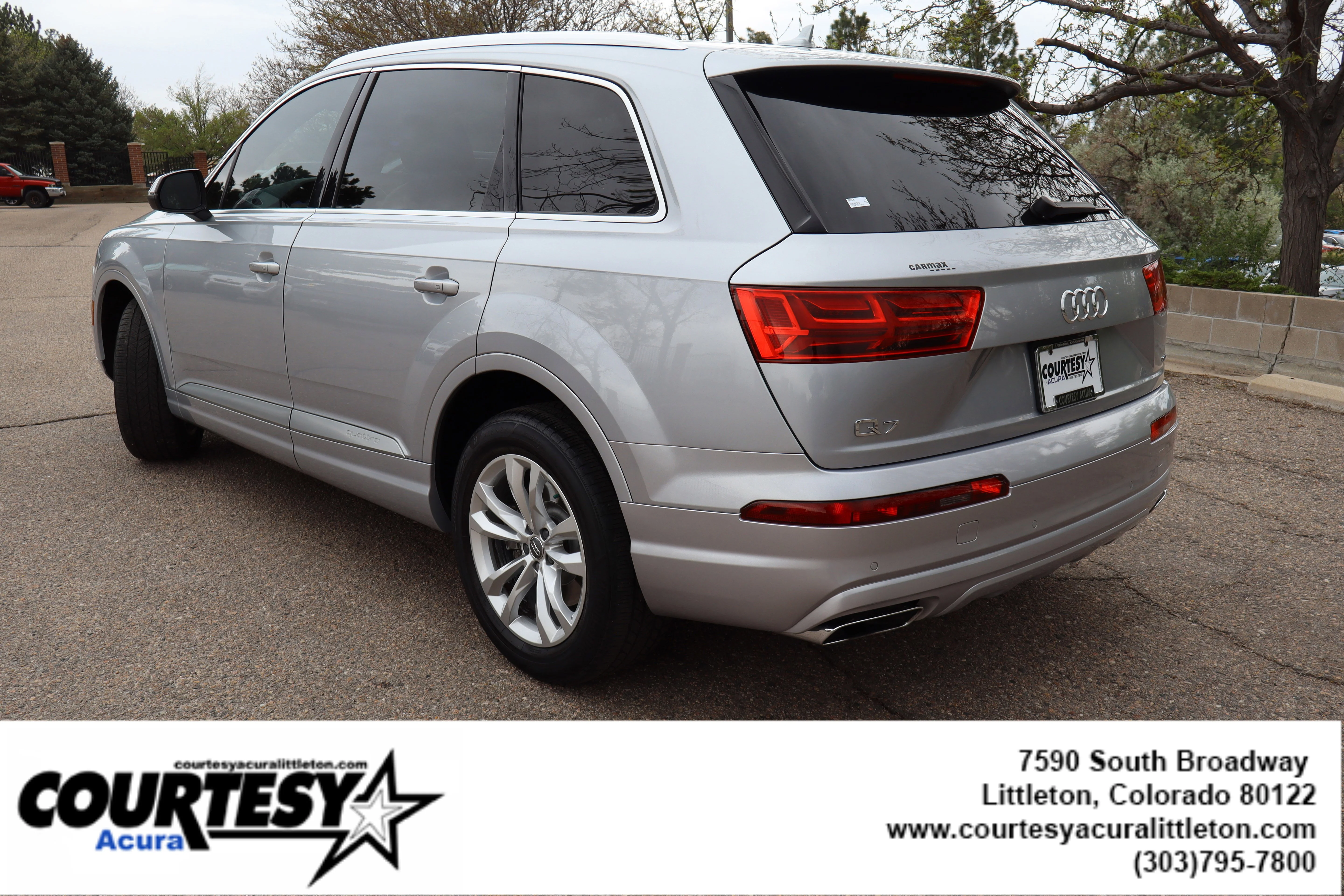 Used 2018 Silver Audi Premium Plus image 4