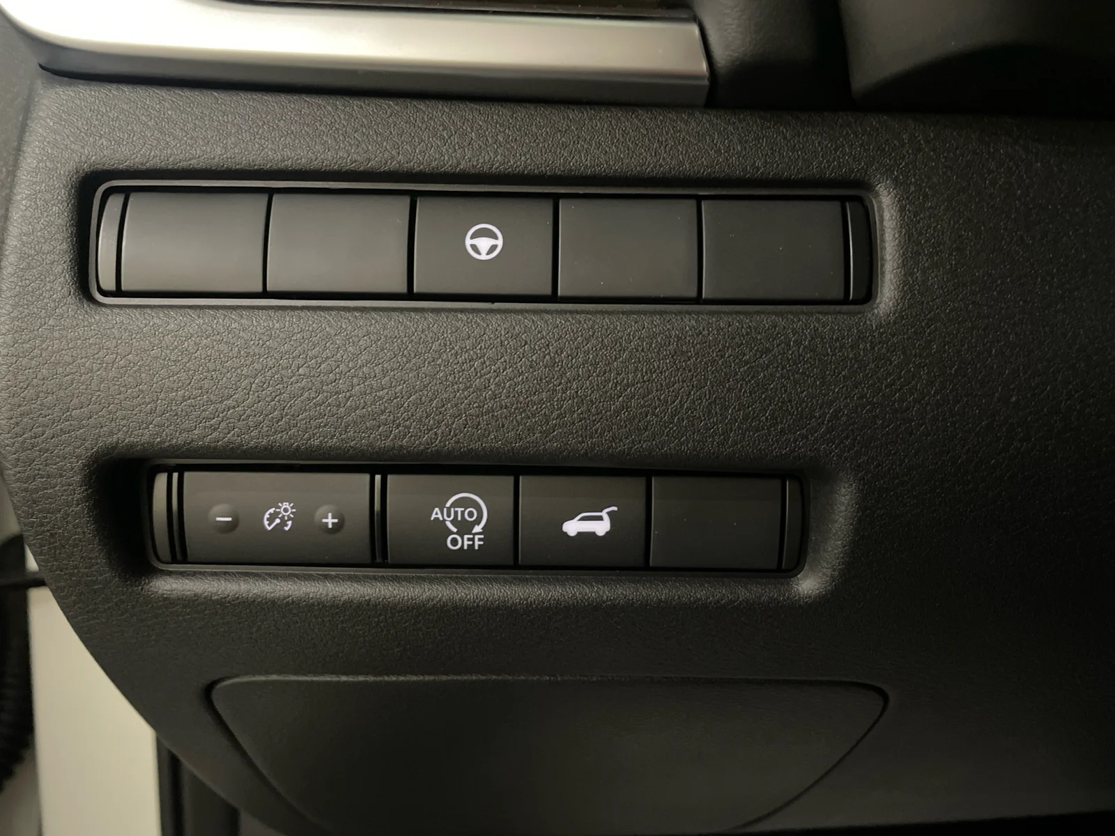 New 2026 Everest White Pearl/Super Black Nissan Platinum image 13