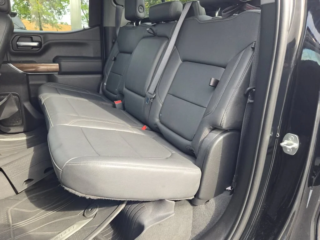 Used 2021 Black Chevrolet LT image 14