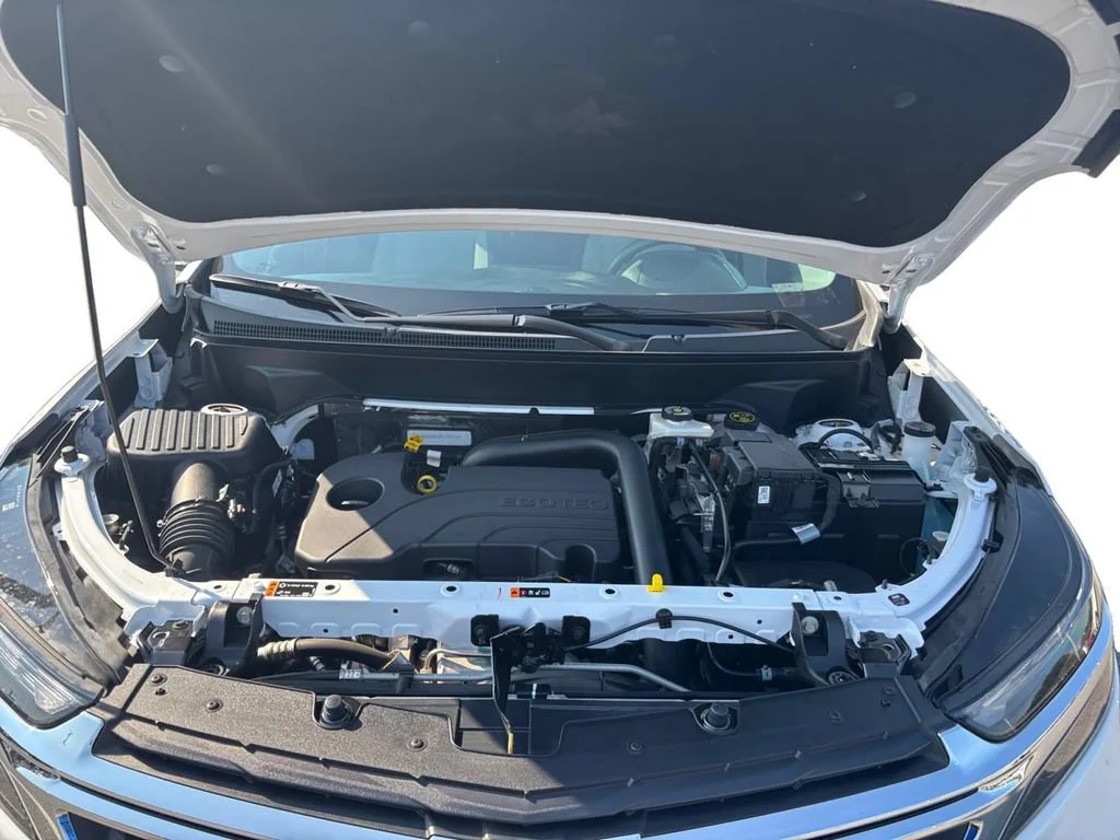 Used 2023 Summit White Chevrolet LS image 14