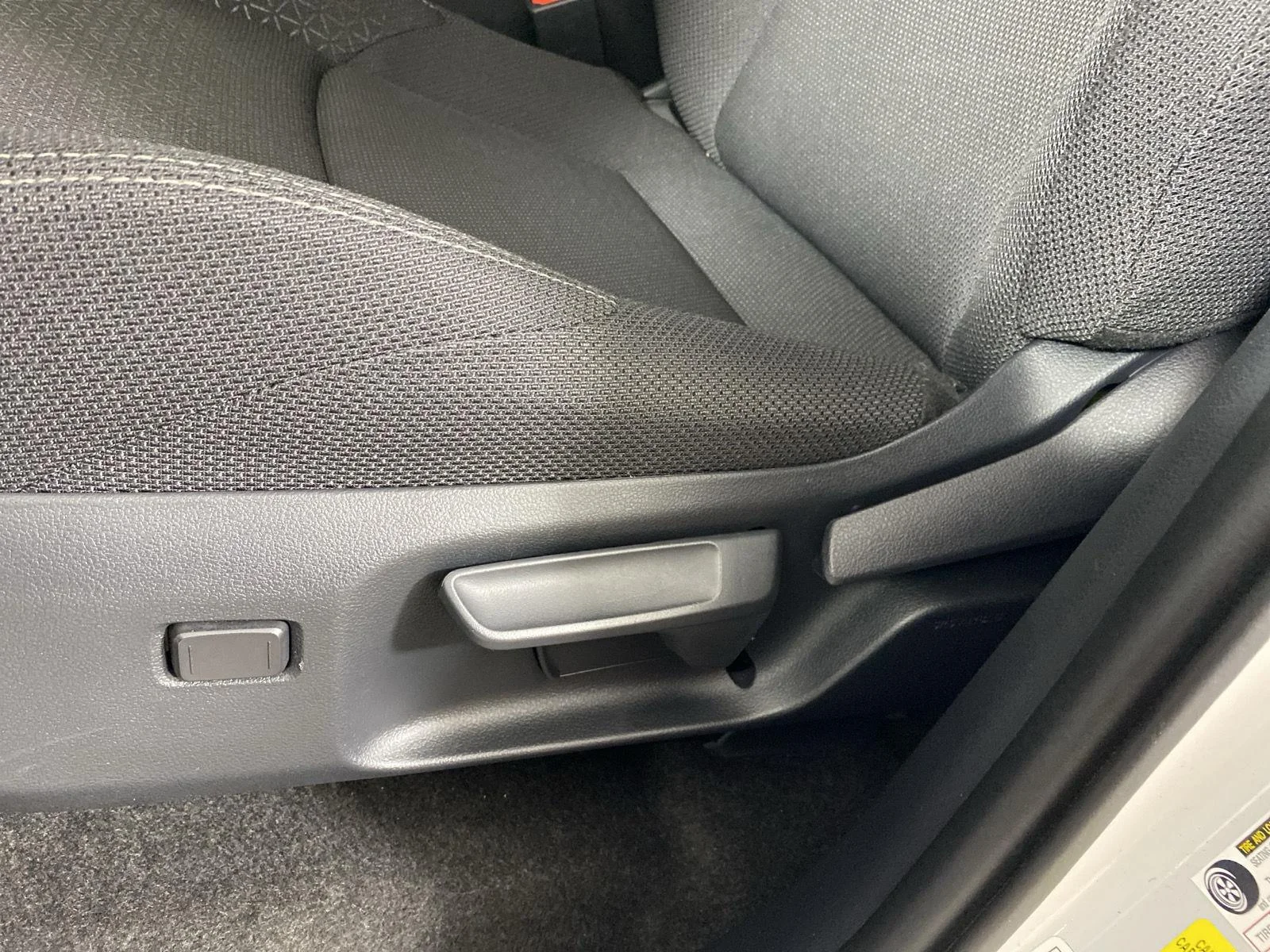 Used 2025 Ice Cap Toyota SR5 image 17