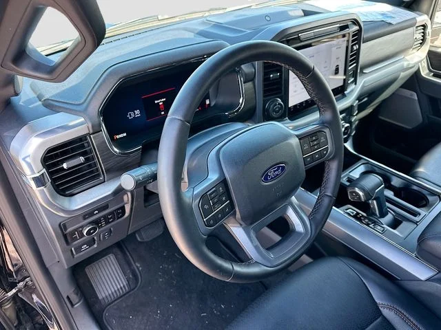 Used 2025 Black Ford Lariat image 9