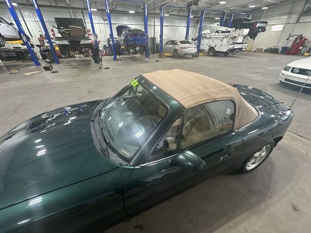 Used 1999 Green Mazda Base image 30