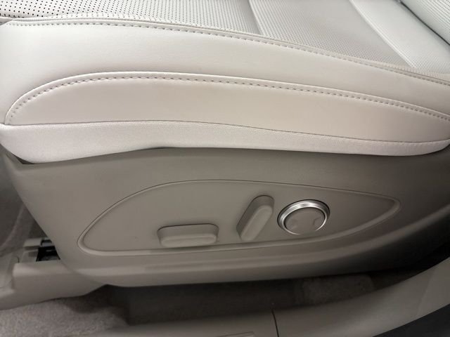 Certified Used 2026 White Hyundai SEL image 7