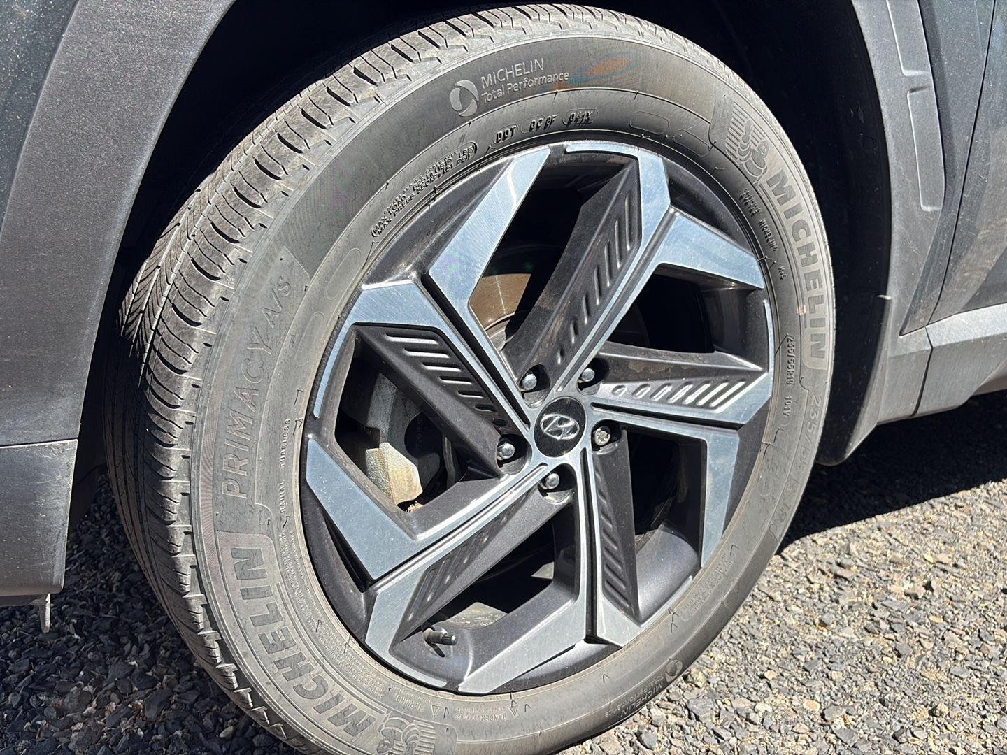 Certified Used 2023 Phantom Black Hyundai SEL Convenience image 2
