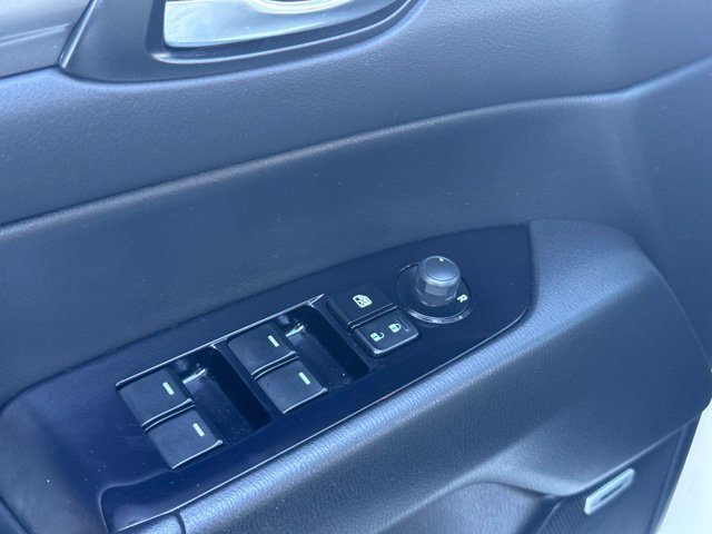 Used 2020 White Mazda Touring image 16