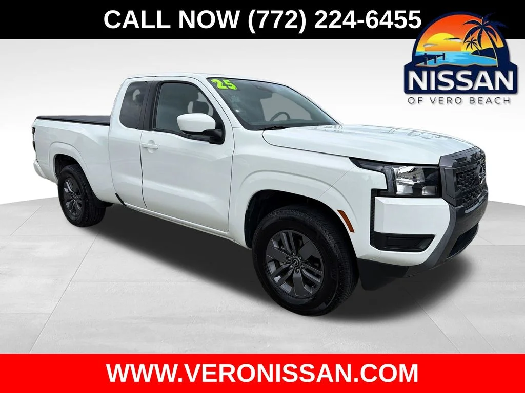 2025 Nissan Frontier SV King Cab 4X2's photo