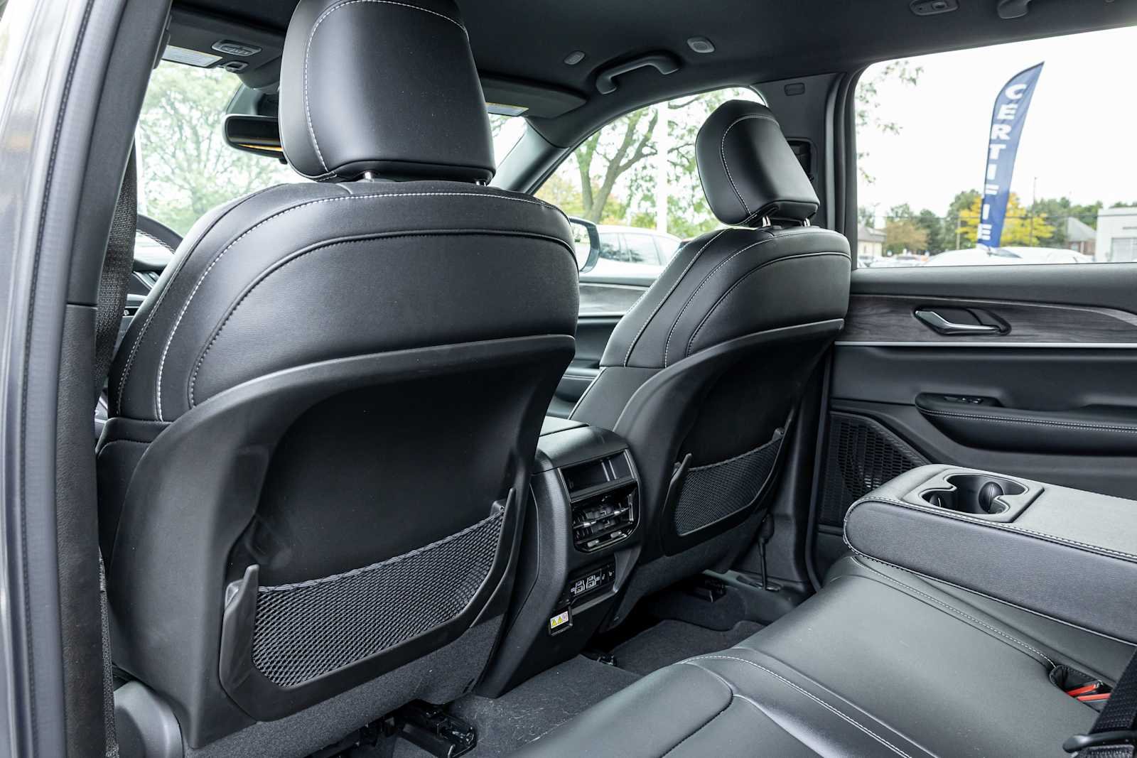 Used 2024 Baltic Gray Metallic Clearcoat Jeep Limited image 30