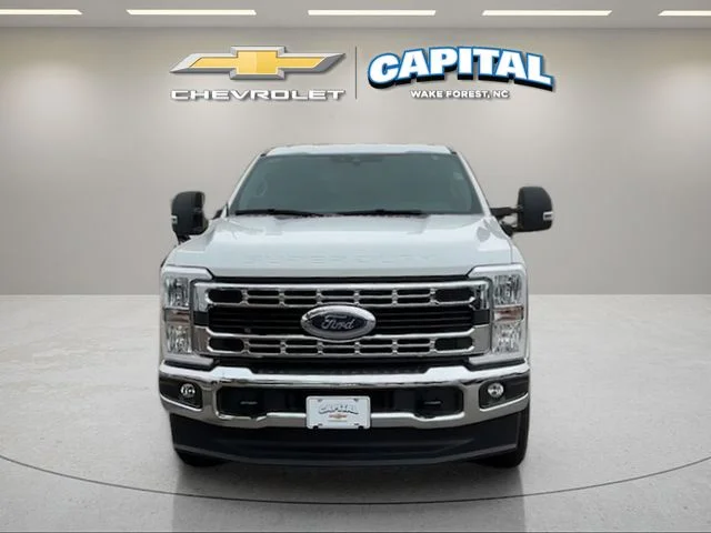 Used 2025 White Ford XLT image 9