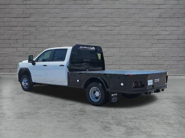 New 2025 Summit White GMC Pro image 3