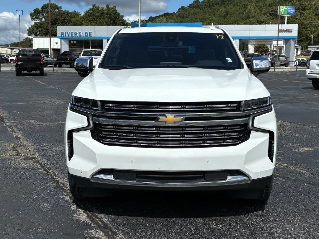 Used 2023 SUMMIT WHITE Chevrolet Premier image 5