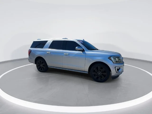 Used 2018 Silver Ford Platinum image 8