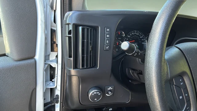 Used 2025 White Chevrolet Work Van image 25