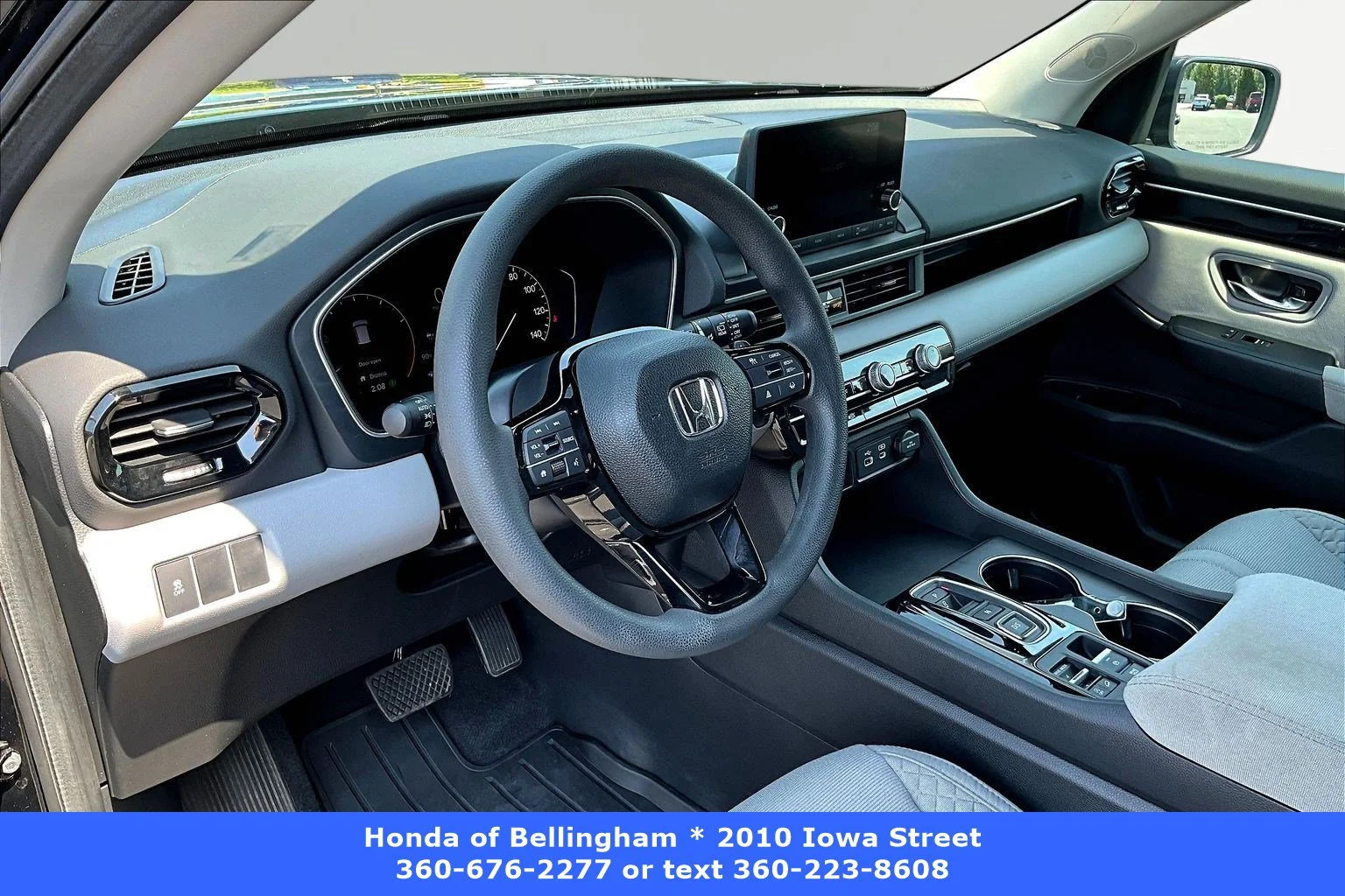 2024 Honda Pilot LX - Photo 14