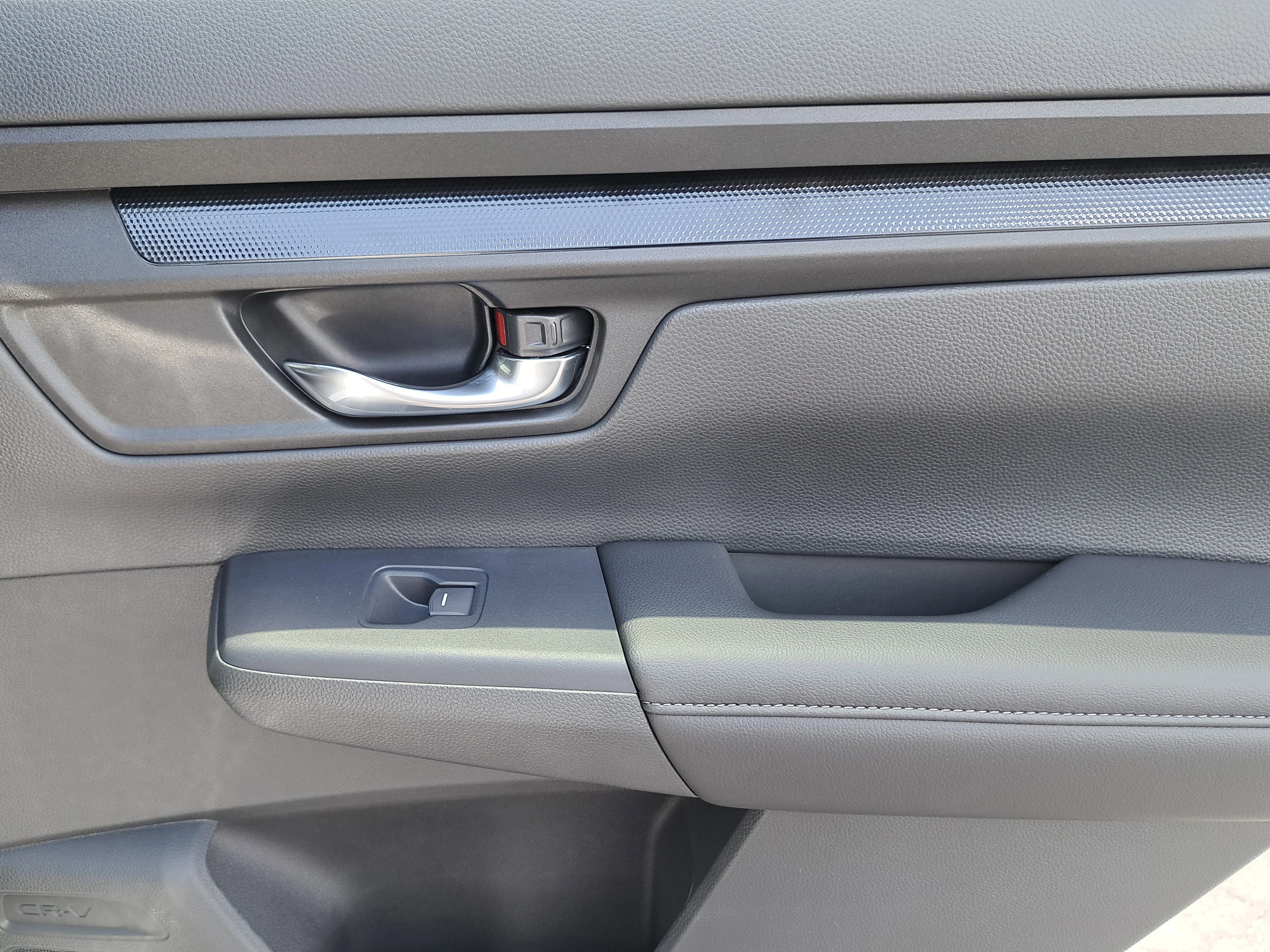 New 2026 Platinum White Pearl Honda EX image 14