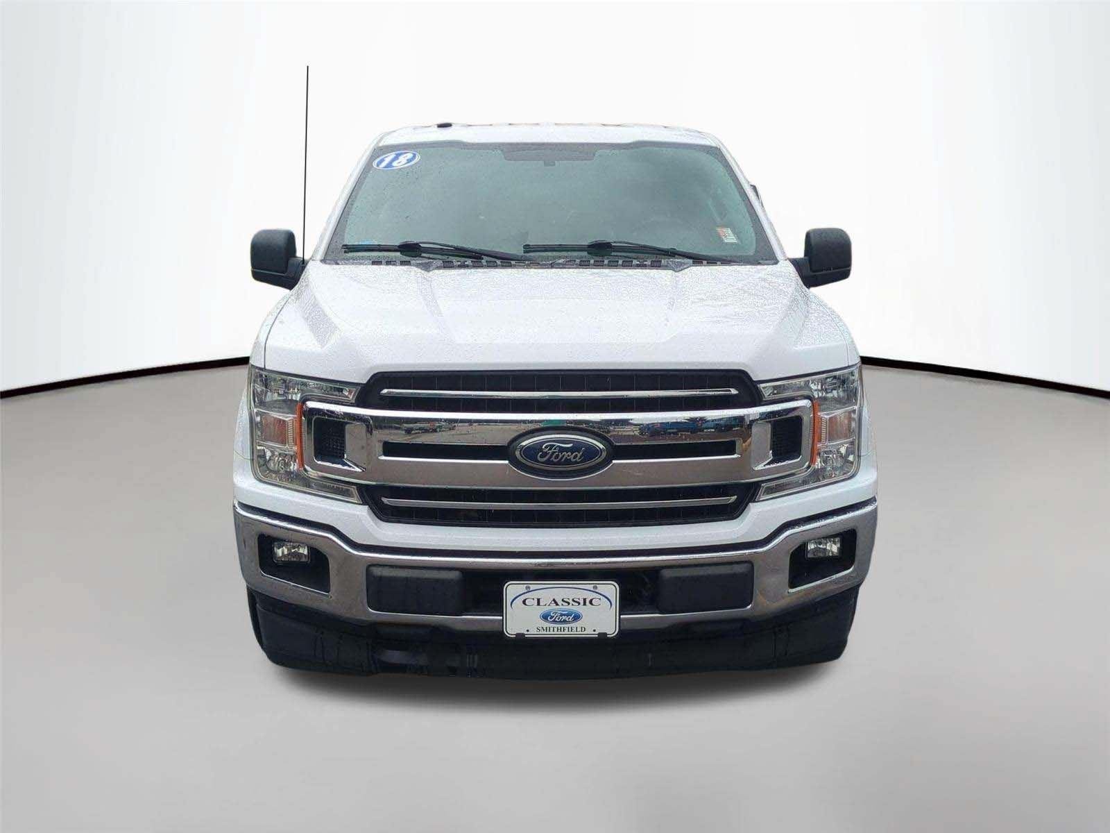 Used 2018 Oxford White Ford XLT image 8