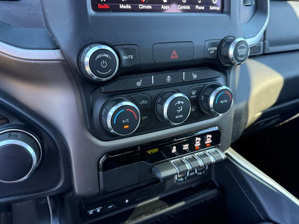 Used 2019 Black Ram Big Horn/Lone Star image 23