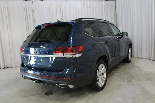 Used 2023 Blue Volkswagen 3.6L V6 SE w/Technology image 26