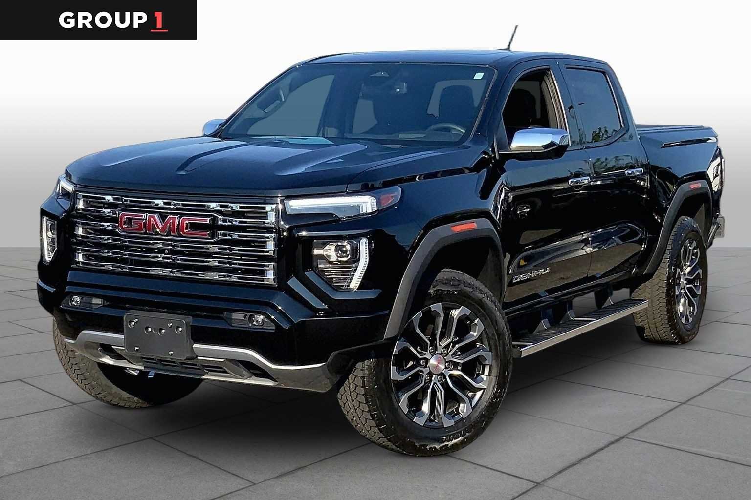 2023 GMC Canyon 4WD Denali Crew Cab Short Box's photo
