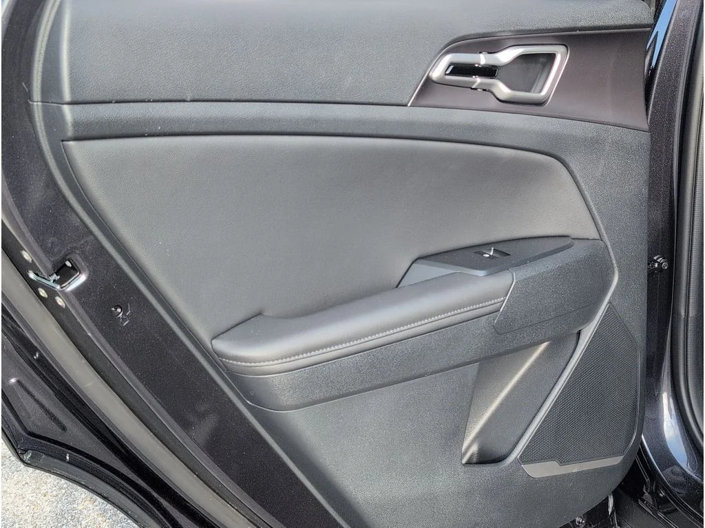 New 2026 Panthera Metal Kia EX image 31