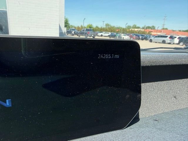 Used 2025 Gray Ford Active image 5