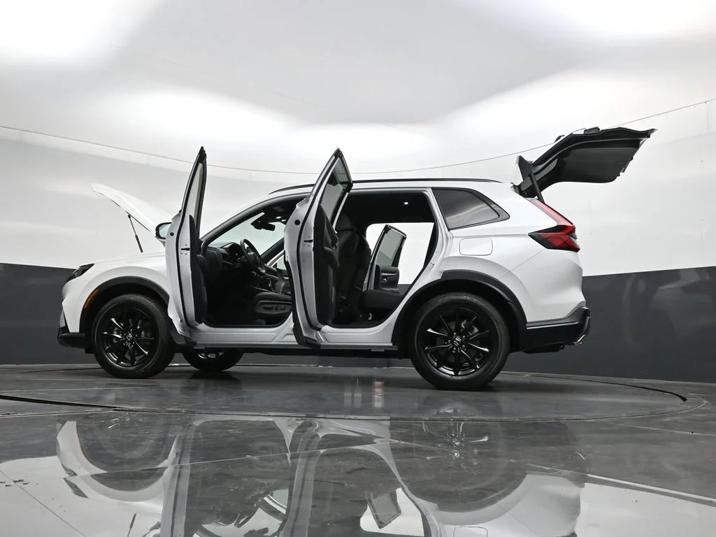 Certified Used 2026 Platinum White Pearl Honda Sport-L image 73