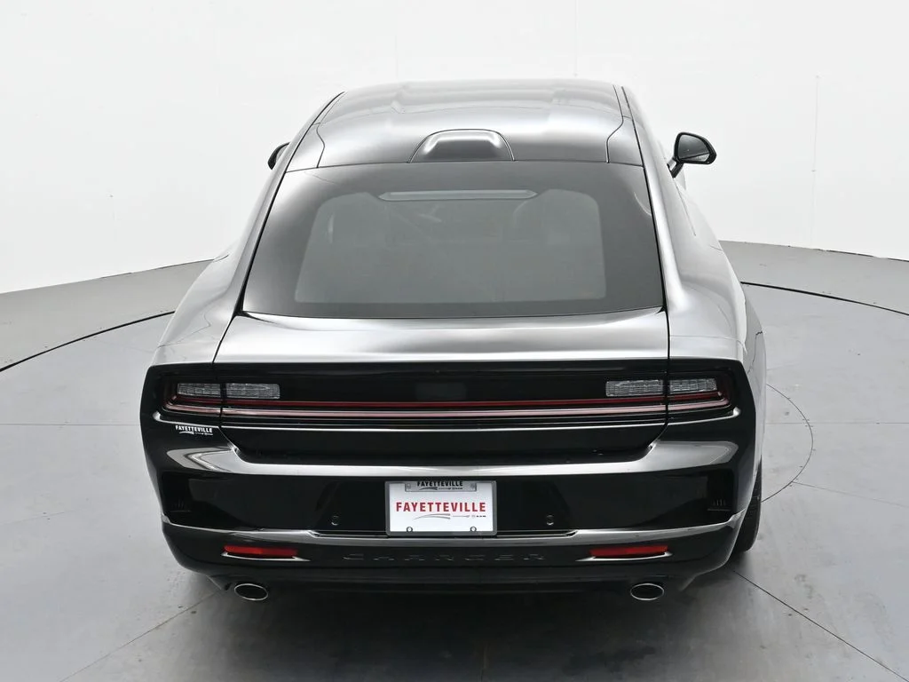 New 2026 Diamond Black Crystal Pearlcoat Dodge R/T image 29