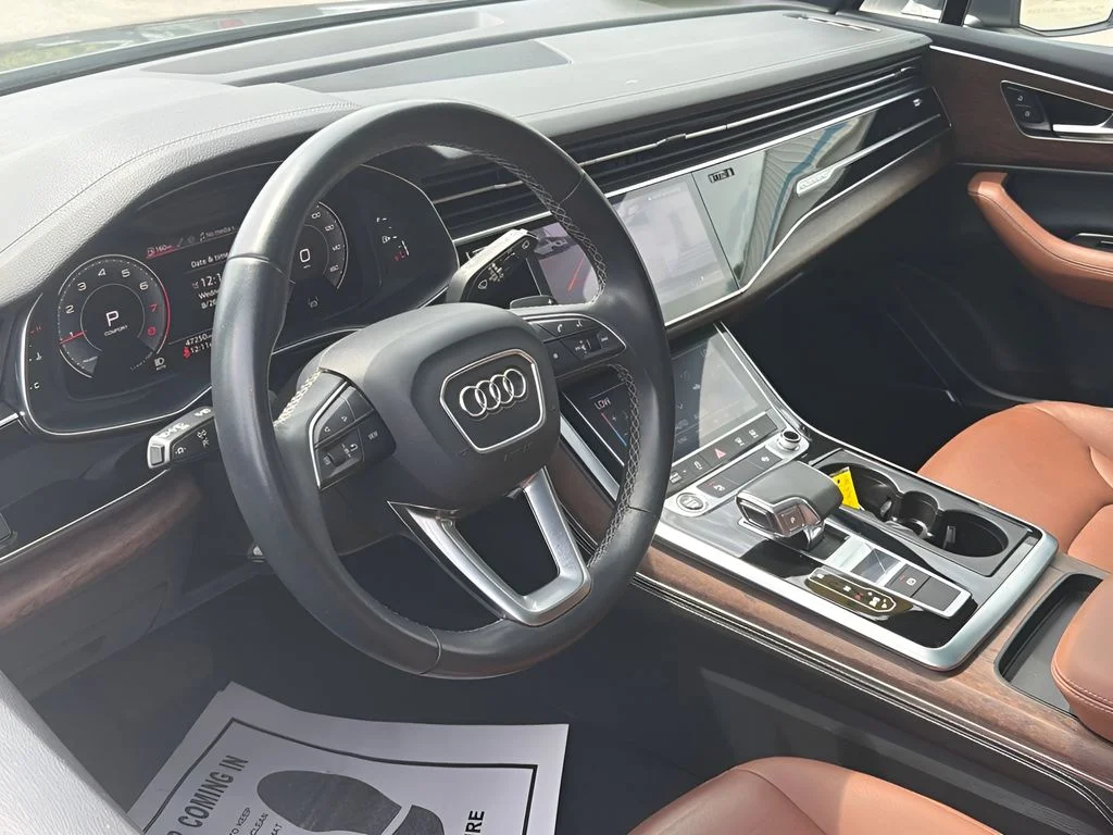 Used 2025 Waitomo Blue Metallic Audi 55 Premium Plus image 14