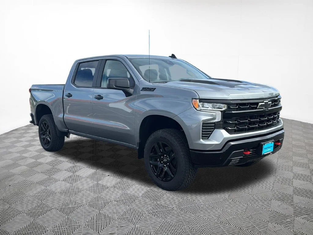 New 2026 Sterling Gray Metallic Chevrolet LT Trail Boss image 4