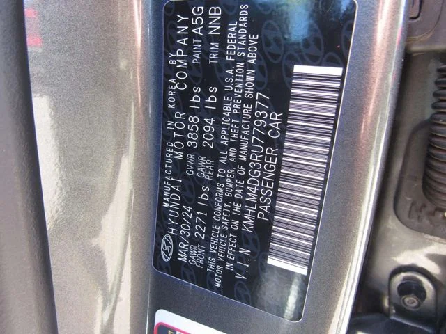 Used 2024 Gray Hyundai SEL image 26