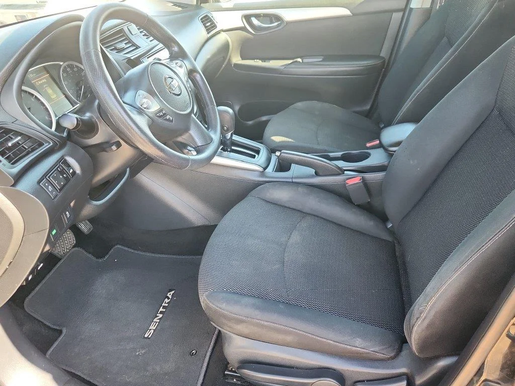 Used 2019 Super Black Nissan S image 7