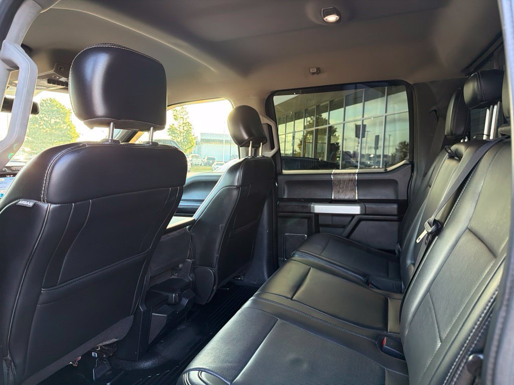 Used 2019 Blue Ford Lariat image 27