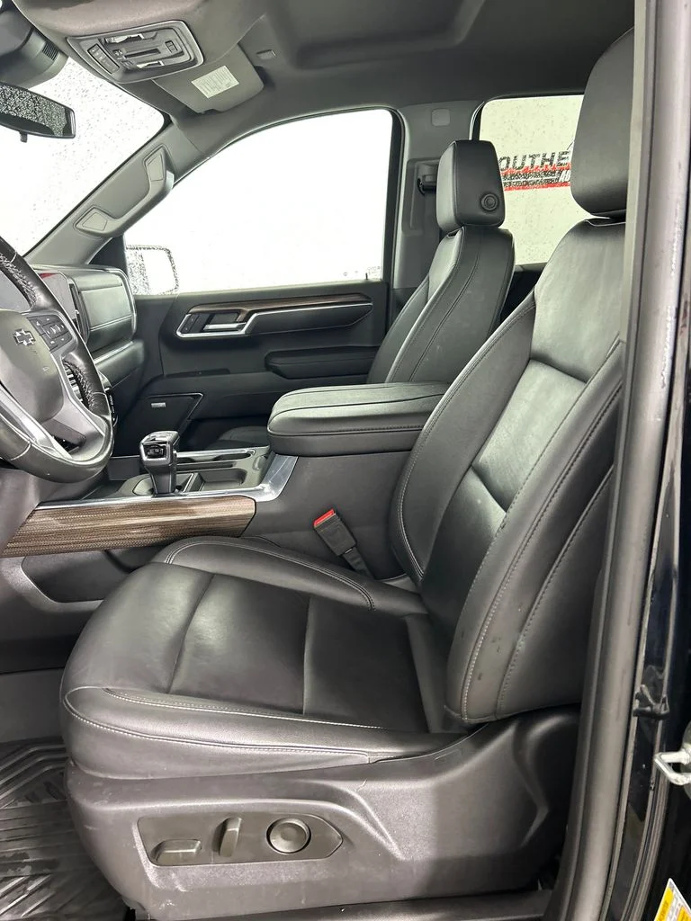 Used 2025 Black Chevrolet LT Trail Boss image 14