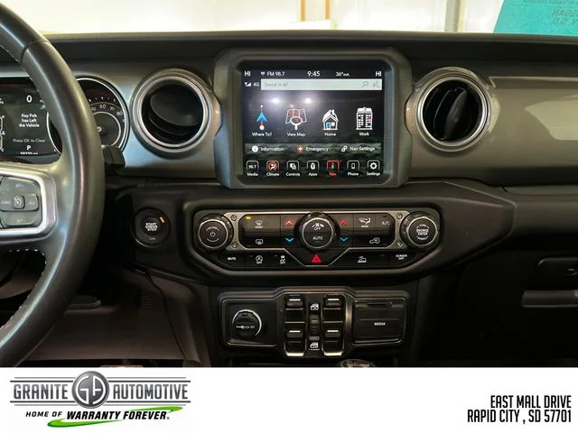 2023 Jeep Wrangler 4-Door Sahara - Photo 17