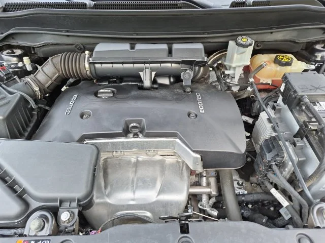 Used 2017 Black Buick Essence image 25