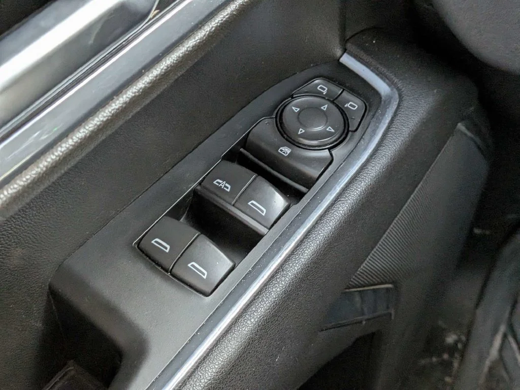 Used 2025 Gray Chevrolet LT image 14