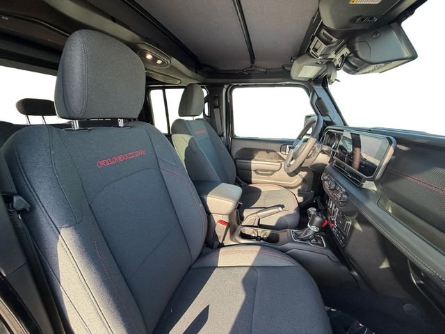 Used 2025 Black Jeep Rubicon image 16