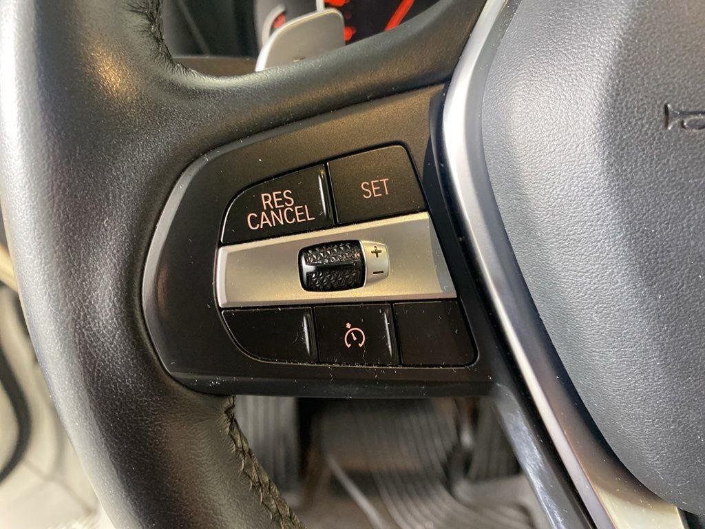 Used 2021 White Metallic BMW xDrive30i image 14