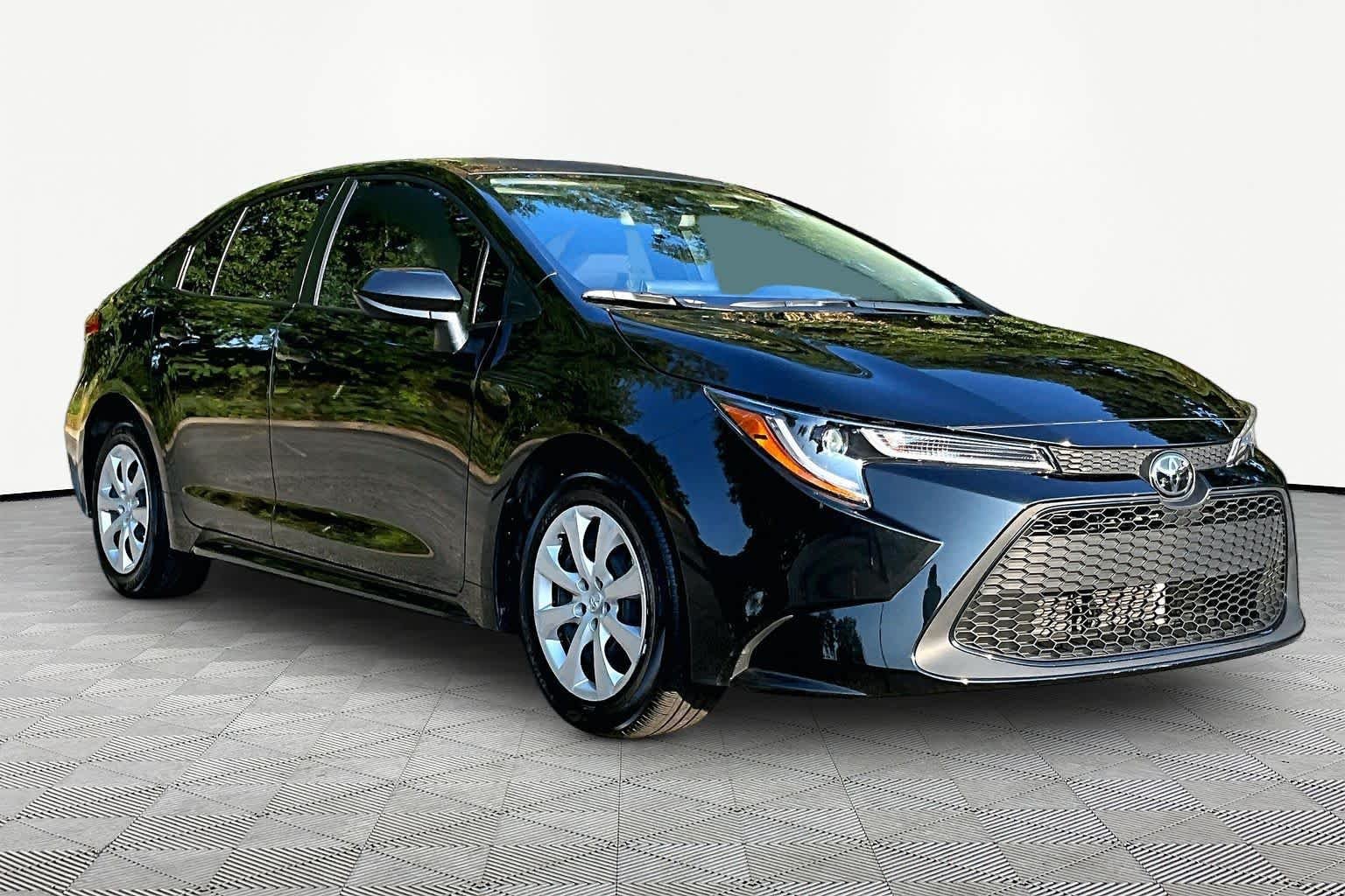 Used 2022 Black Sand Pearl Toyota LE image 3