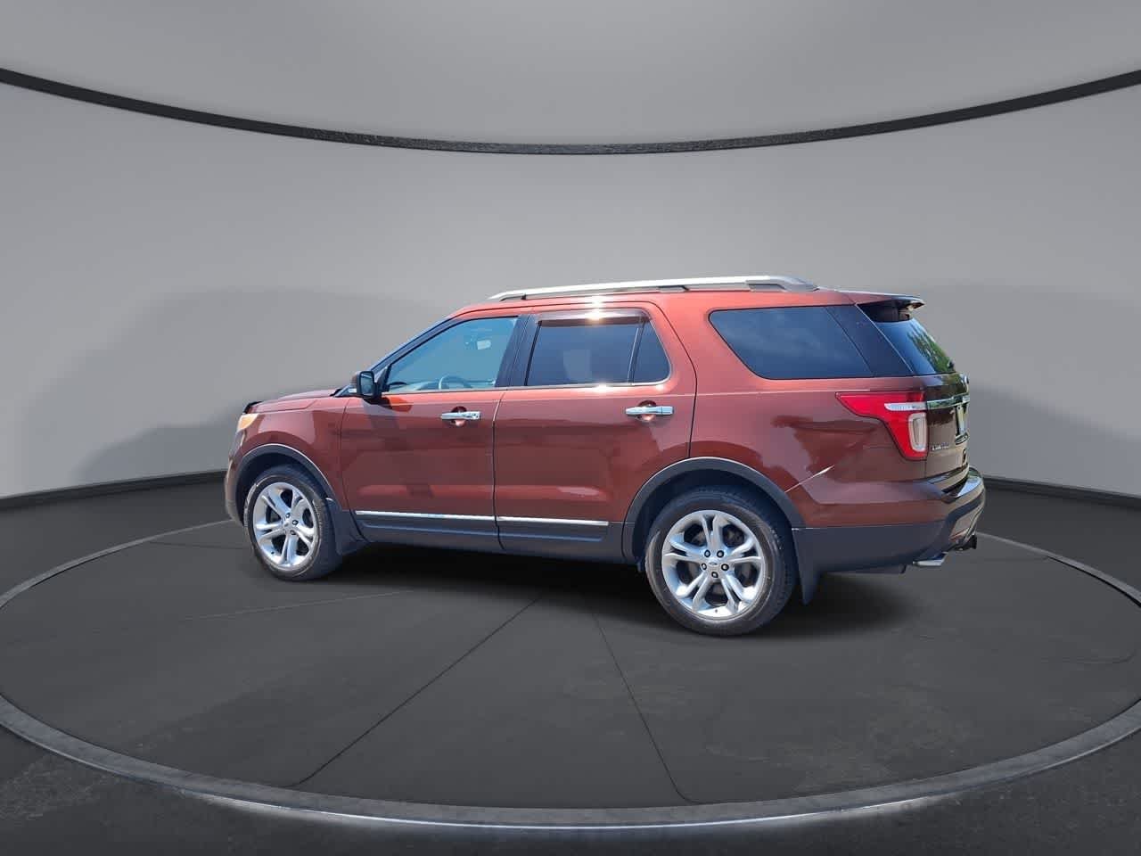 Used 2015 Bronze Fire Metallic Tinted Clearcoat Ford Limited image 6