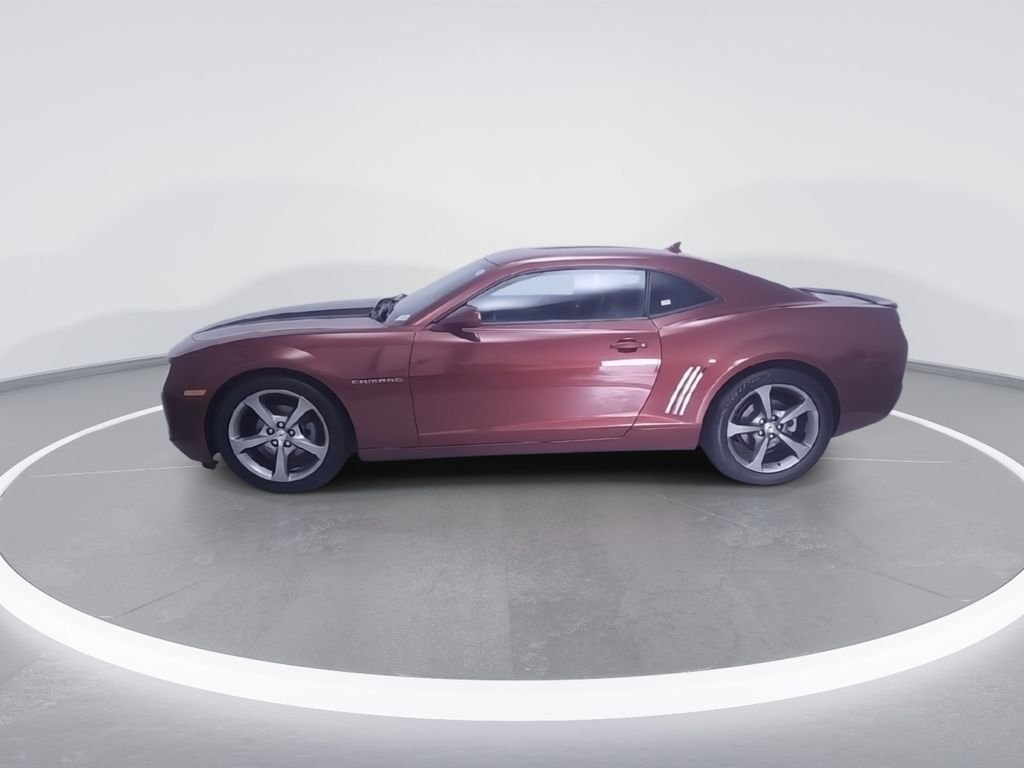 Used 2013 Red Chevrolet 2LT image 6