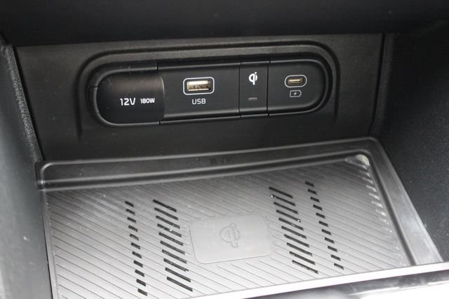 Used 2023 Black Kia X-Pro image 10
