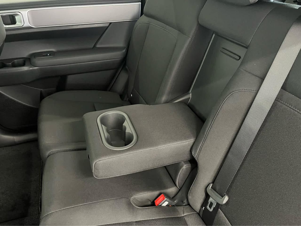 New 2026 Serenity White Hyundai SE image 23