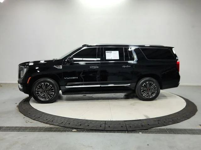 Used 2026 Black GMC Elevation image 5