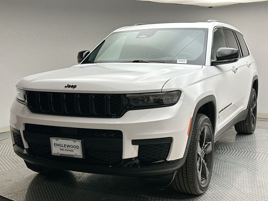 2025 Jeep Grand Cherokee L Altitude X 4x4's photo
